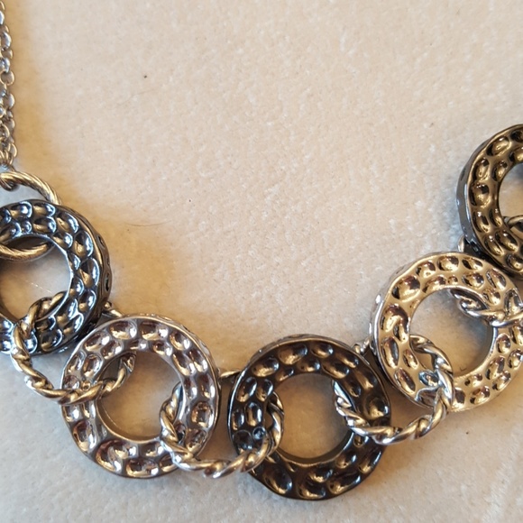 Final Price Lia Necklace Looks Great Any Day! - Picture 2 of 4